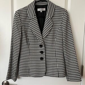 Kasper Women's Black and White Houndstooth Blazer
